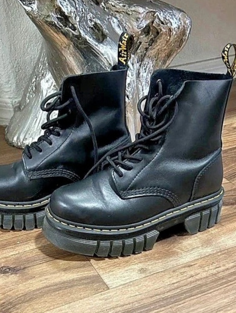 Dr. Martens Audrick 8-Eye Boot Black Combat Boots Size 7